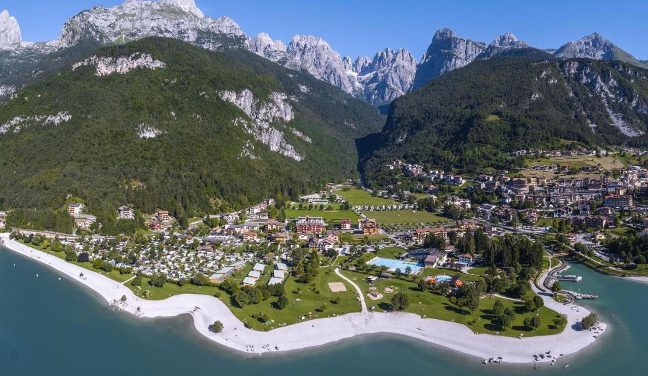 Vila Chalet Relax Molveno E Andalo Dolomiti Exteriér fotografie